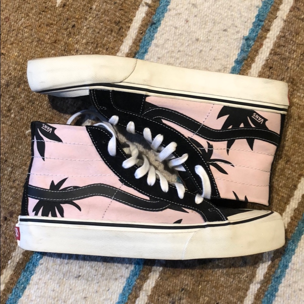 Vans off the wall size 8.5 pink palm hi tops